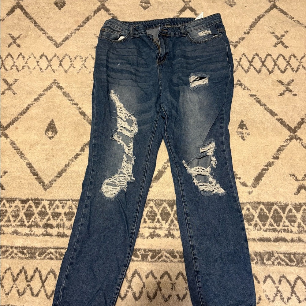 SHEIN Dark Blue Distressed Boyfriend Jeans